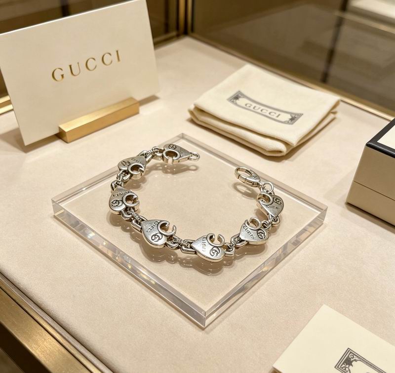 Gucci Bracelet 08yxs57